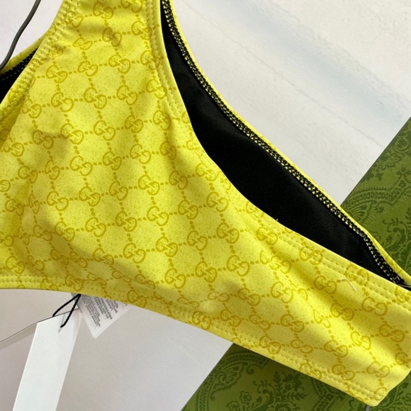 Yellow Gucci swimsuit - Picture 5 of 7
